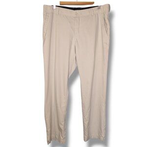 Nike Golf Pants Beige Dri Fit Performance Flat Stretch Mens Size 38 x 30*